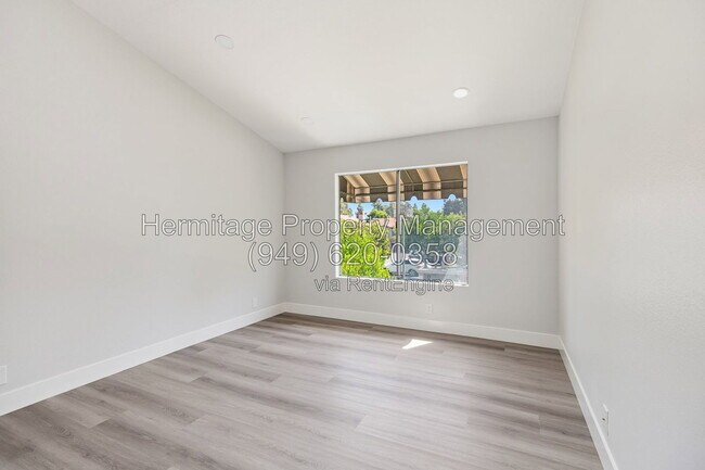 Building Photo - 74 Stanford