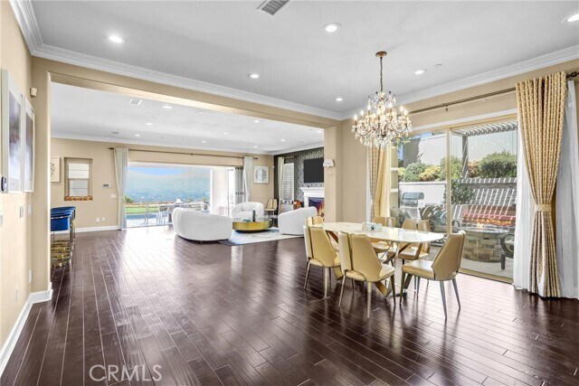 Building Photo - 1232 Inspiration