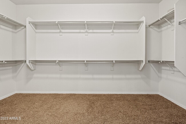 Building Photo - 5224 W Bent Tree Dr