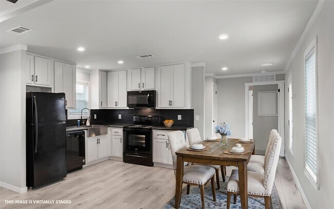 Building Photo - 119 Mooney Rd