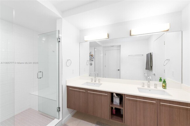 Building Photo - 7751 NW 107th Ave