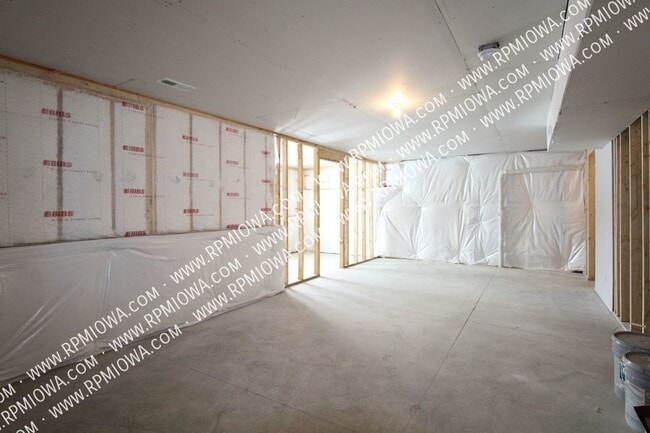 Building Photo - 3009 NW 29th St