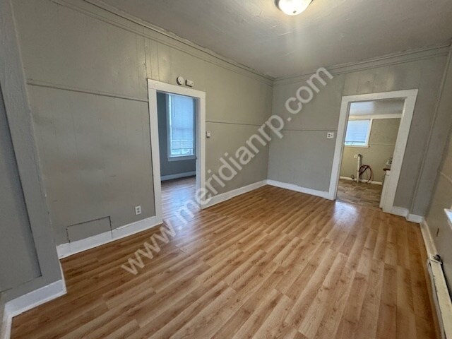 Building Photo - 2250 Chestnut St