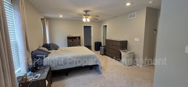 Building Photo - 653 Mill Stone Dr