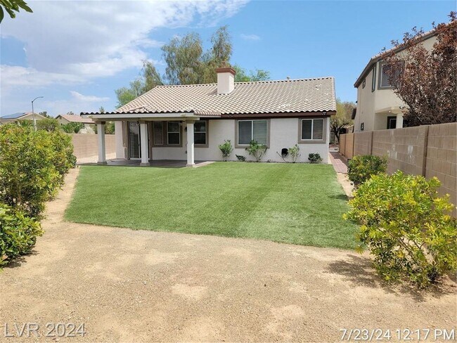 Building Photo - CHARMING SINGLE-STORY SOUTHERN HIGHLANDS H...