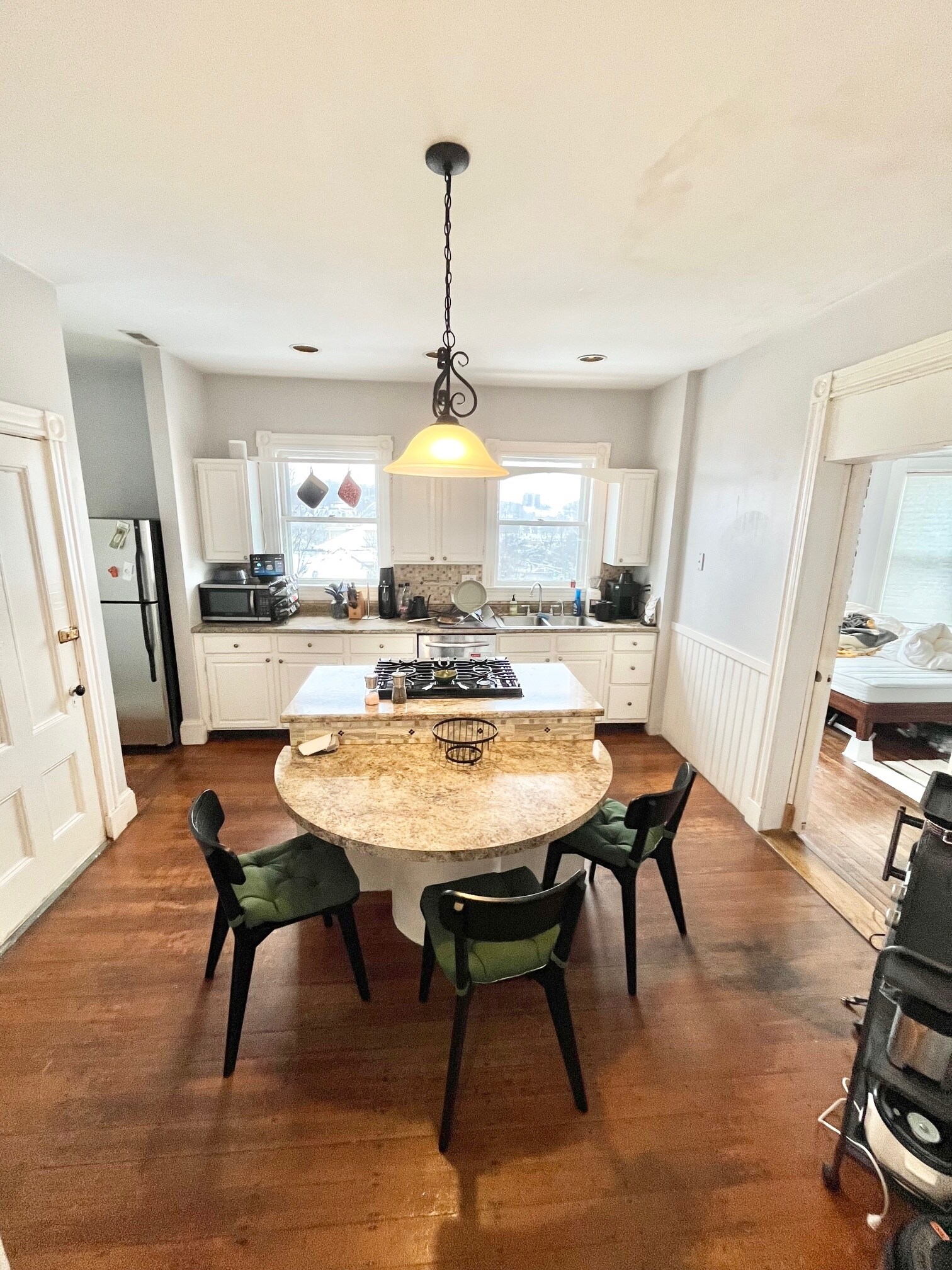 Building Photo - 140 Cedar St