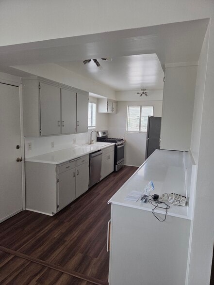 Building Photo - 21322 Marjorie Ave