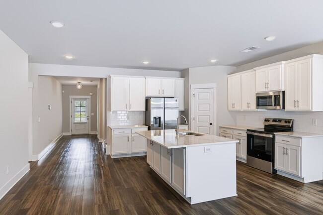 Building Photo - 213 Snapdragon Dr