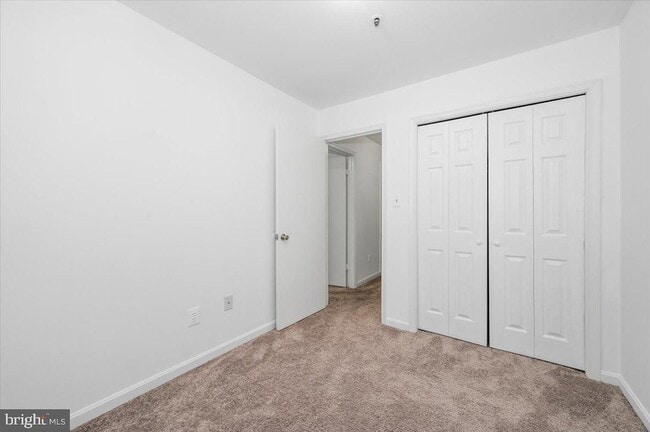 Building Photo - 16110 Hayshire Ct
