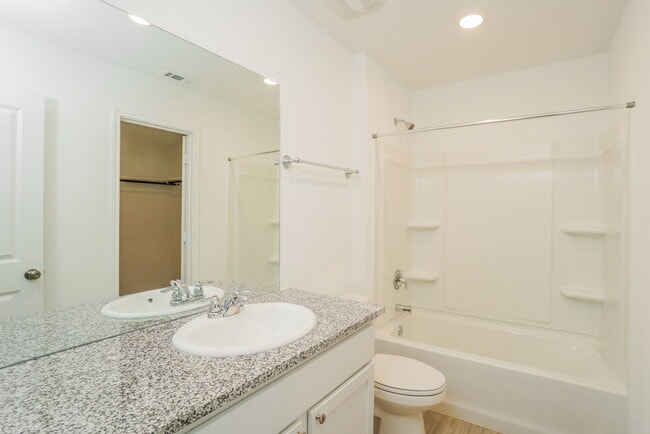 Building Photo - 14735 Brandy Brk