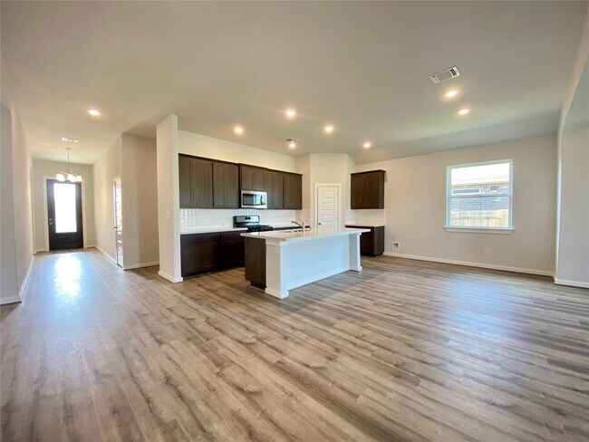 Building Photo - 110 Joseph Hawkins Ln