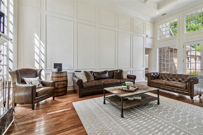 Building Photo - 16502 Millan de Avila