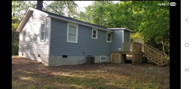 Building Photo - 10733 Old Stage Rd