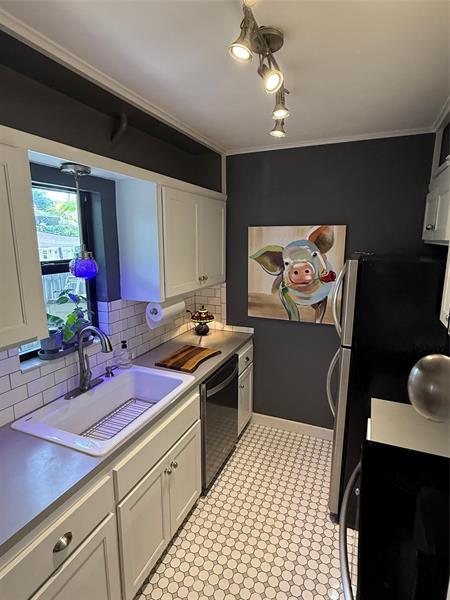 Building Photo - 1509 NW 4th Ave