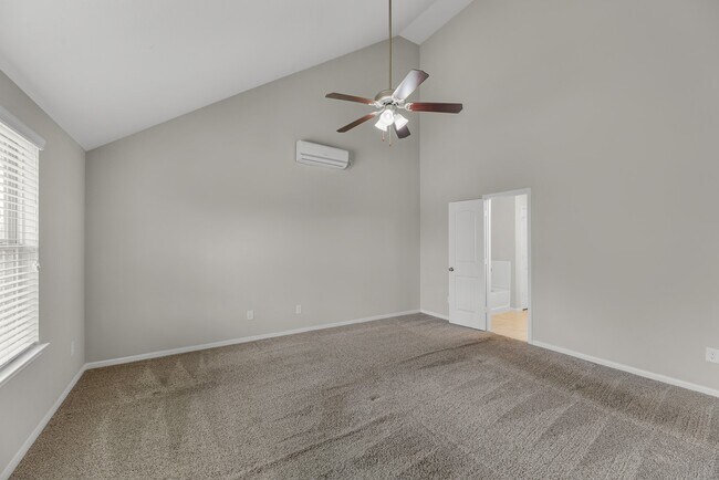 Building Photo - 29243 Jacobs River Dr