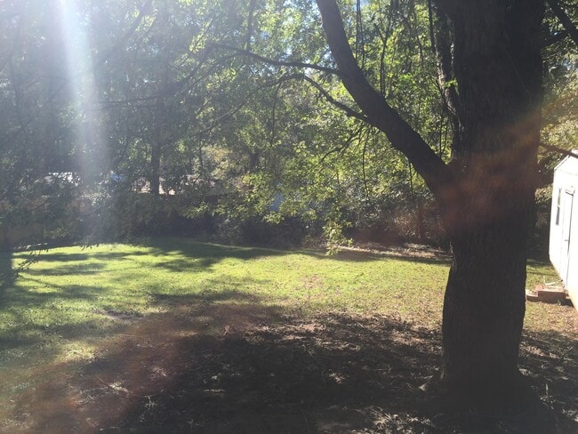 Building Photo - **UPCOMING**East Columbus 3 Bedroom / 1 Bathroom Home for Rent***