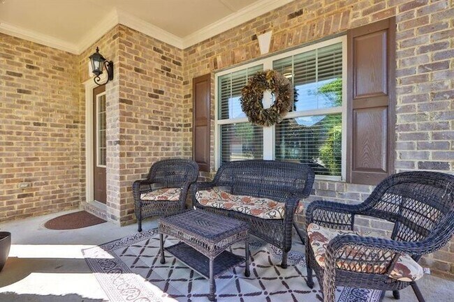 Building Photo - 4960 Wilshire Crossing