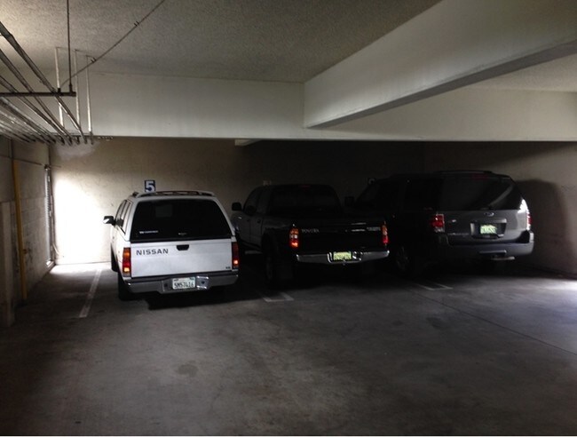 Parking Garage - 930 N Marine Ave