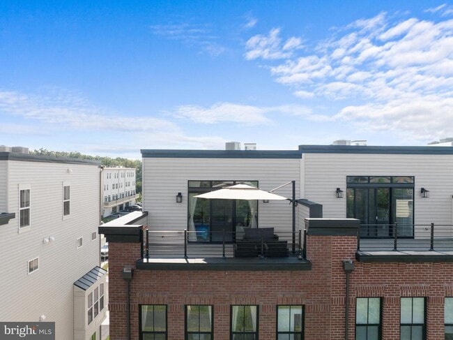 Building Photo - 23158 Horseshoe Trl Sq