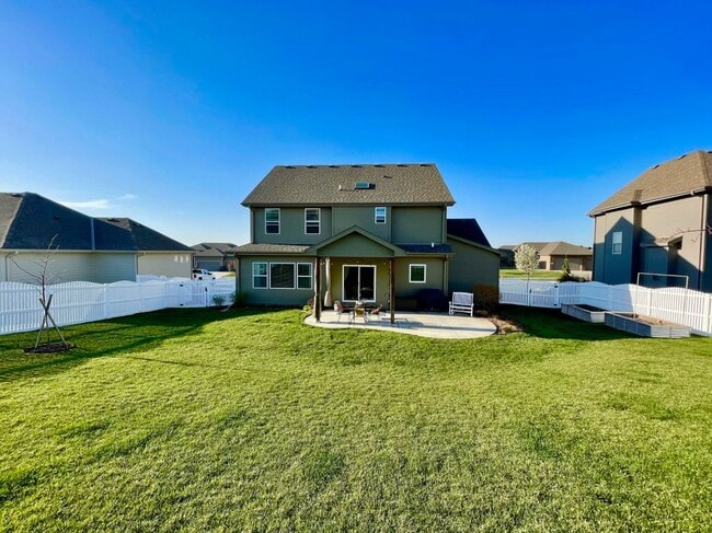 Building Photo - Home for Rent Papillion