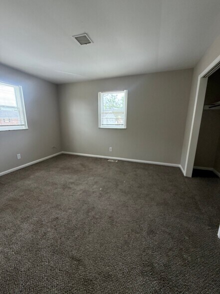 Building Photo - 3501 Dorham Pl