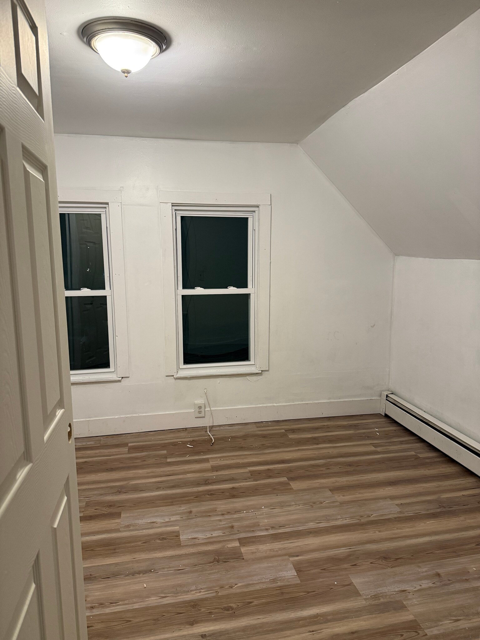 Building Photo - 103 Walnut St