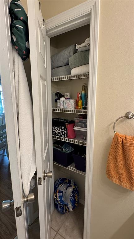 Building Photo - 1000 W Horatio St