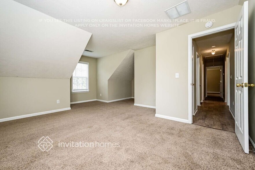 Building Photo - 4302 Glen Heights Way