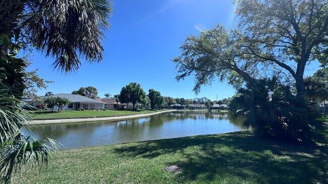 Building Photo - Gated Single Family Home For Rent in West Melbourne