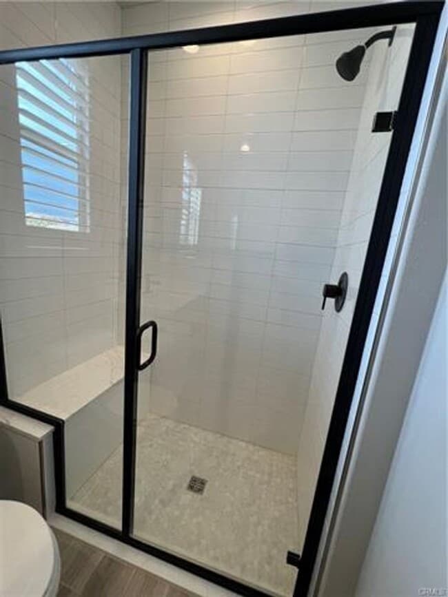 Building Photo - Welcome to this exceptional single-story 4-bedroom, 4-bathroom home!