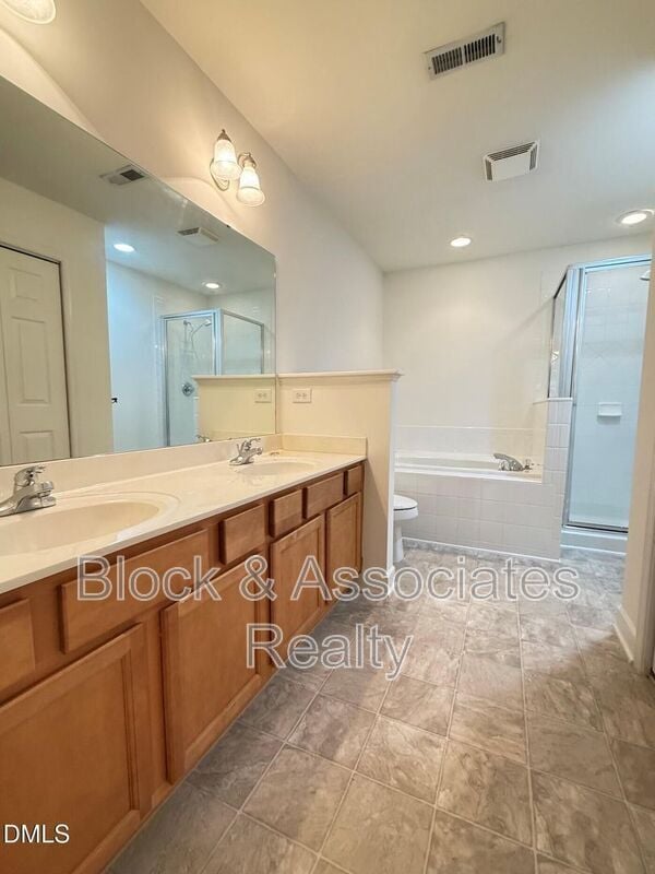 Building Photo - 5523 Cottonrose Ln