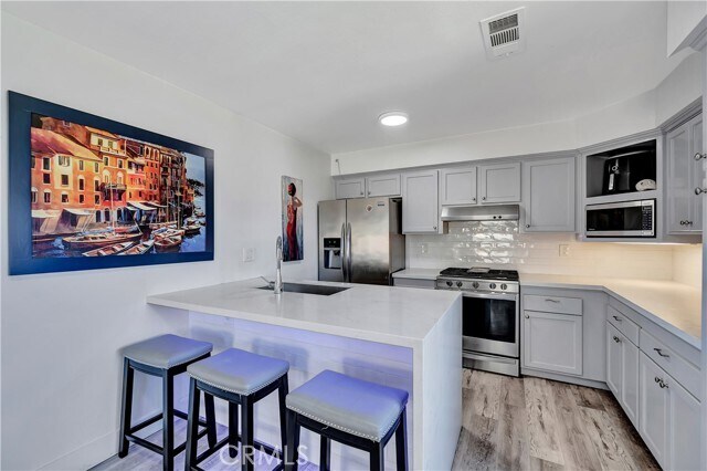 Building Photo - 4612 Via Vista Cir