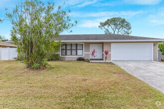Building Photo - 1168 SE Clifton Ln