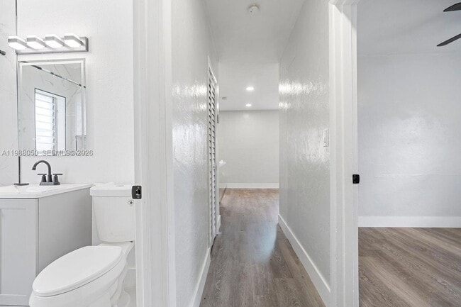 Building Photo - 15900 NW 18th Ave