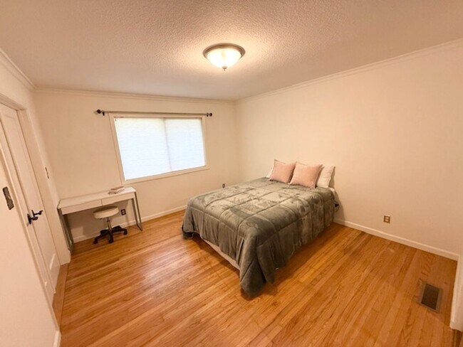 Building Photo - Pleasanton Valley 4 bed, 2 bath with a Unique Touch: Koi Pond