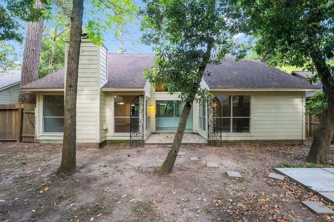 Building Photo - 22 S Rain Forest Ct