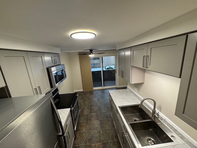 Building Photo - 44 Watertree Dr