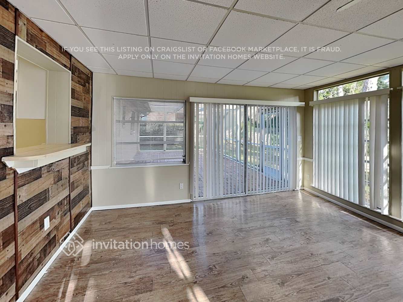 Building Photo - 2014 Cambridge Dr