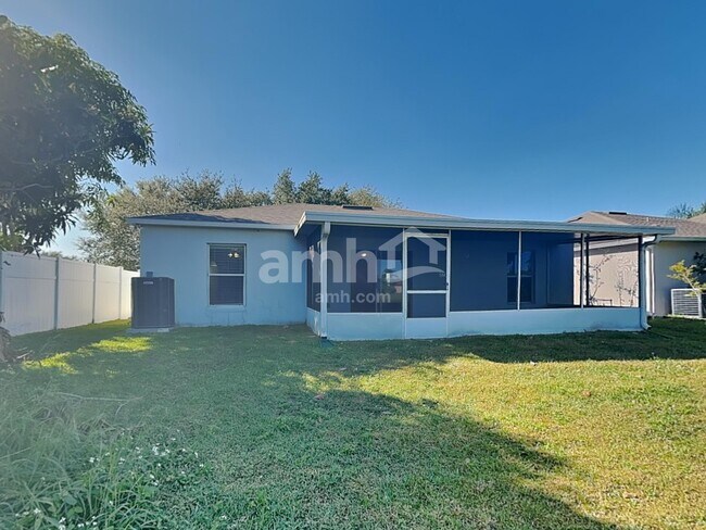 Building Photo - 375 Regal Downs Cir