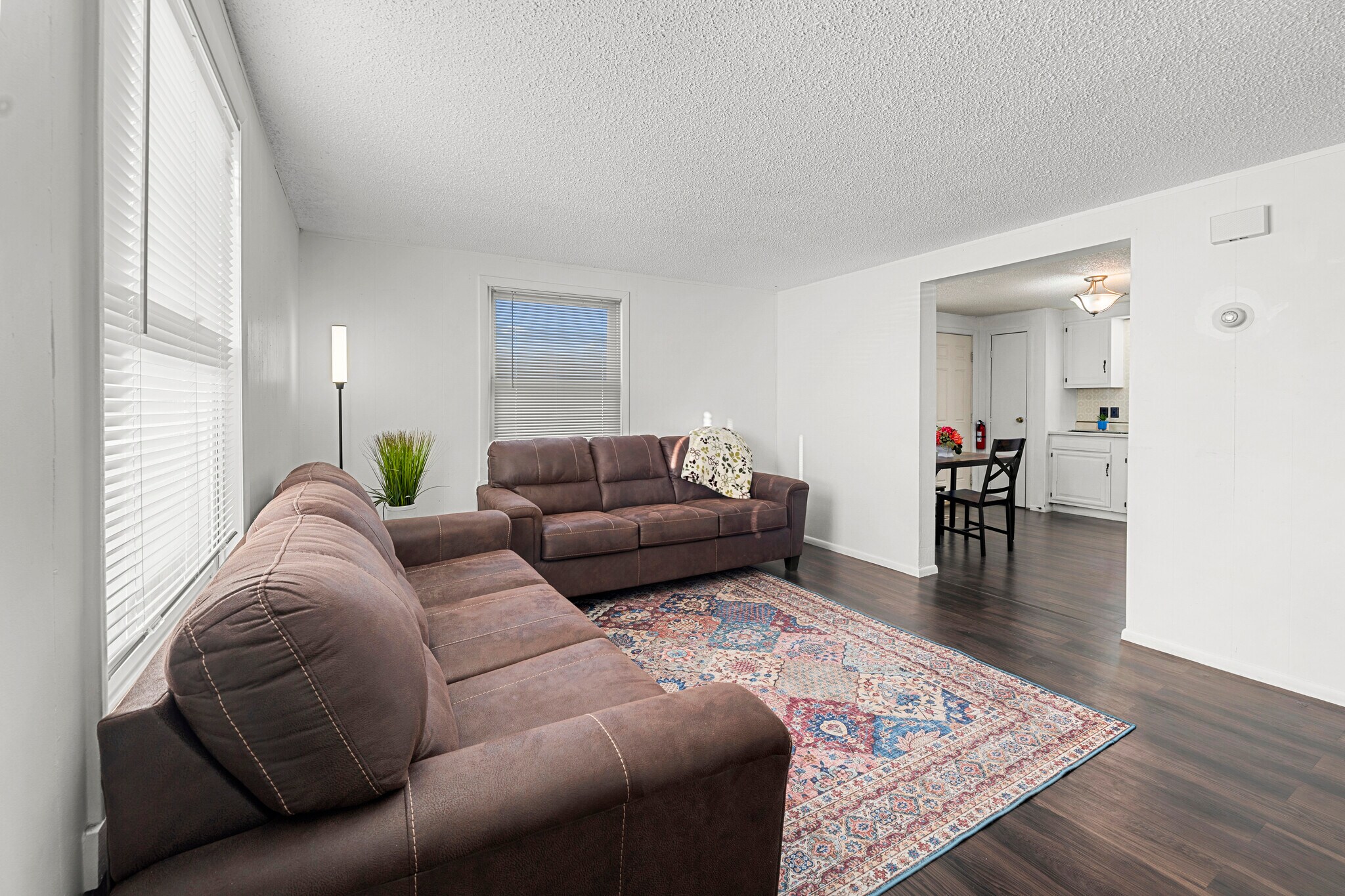 Building Photo - 275 S 150 W