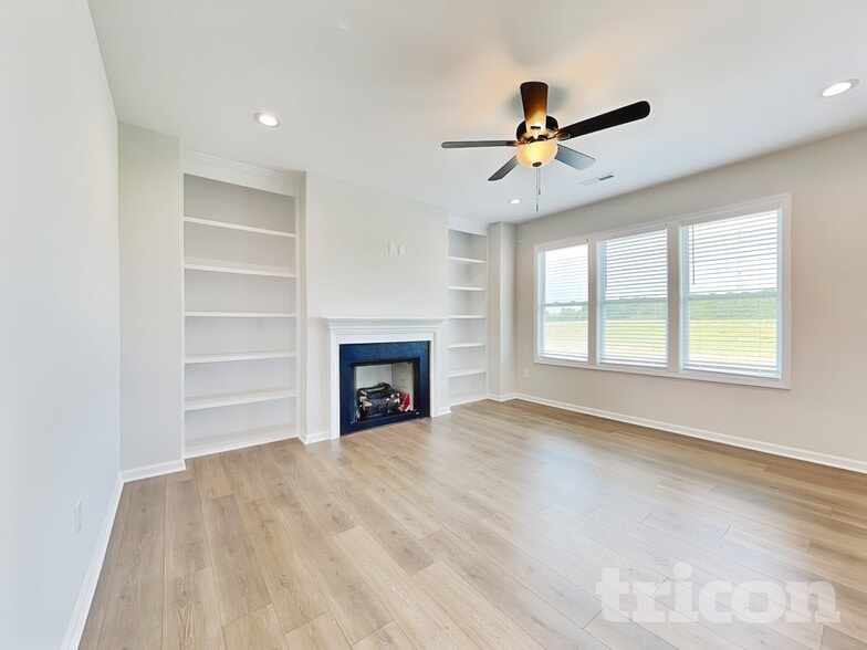 Building Photo - 77 Sawyer Ml Dr