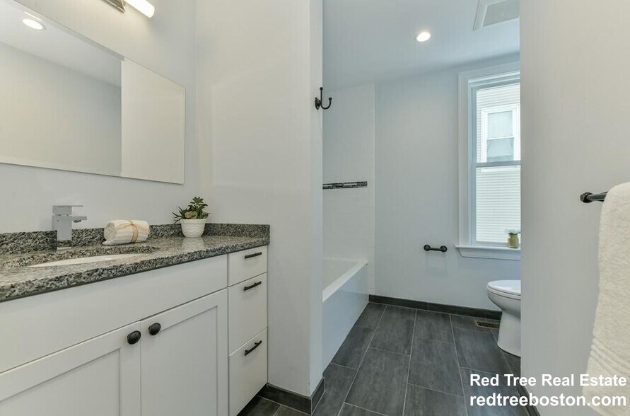 Building Photo - 20 Weld Hill St