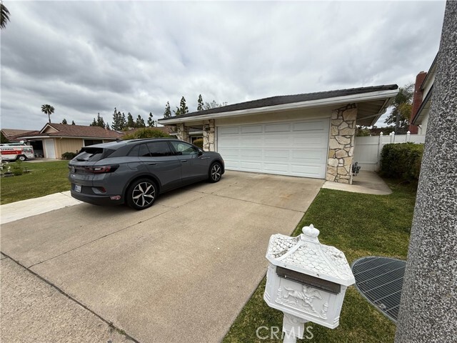 Building Photo - 21872 Ute Way