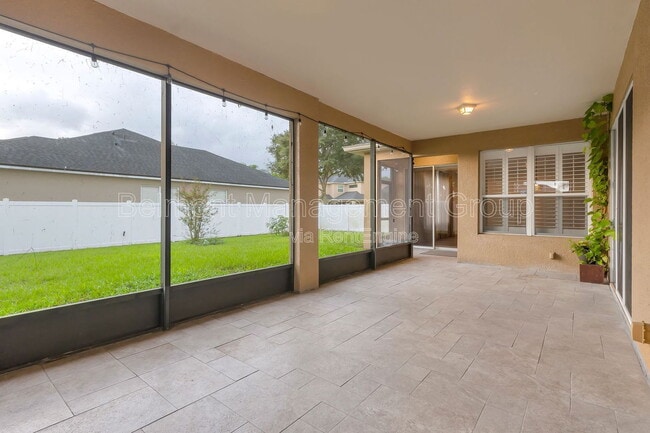 Building Photo - 3912 Heirloom Rose Pl