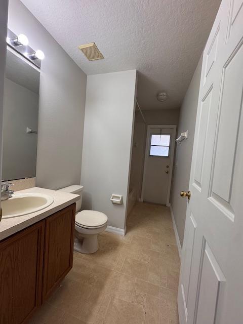 Building Photo - 5578 Willow Bend Trl