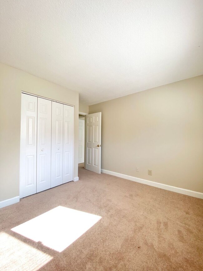 Building Photo - bg0302