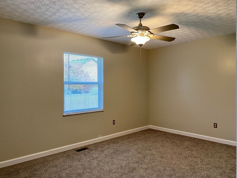 Building Photo - 4964 Abberton Ct