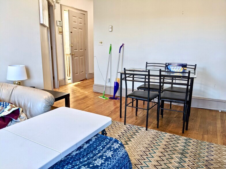 Building Photo - 616 Columbus Ave