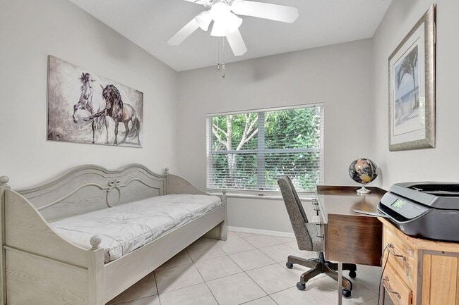 Building Photo - 11723 Water Bend Ct