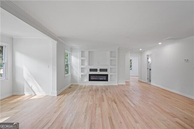 Building Photo - 1967 Sumter St NW